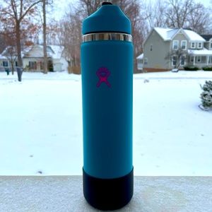 NWT!🦋🦋HYDRO FLASK LIMITED EDITION 24oz WIDE MOUTH W/STRAW, FLEX BOOT & CAP!